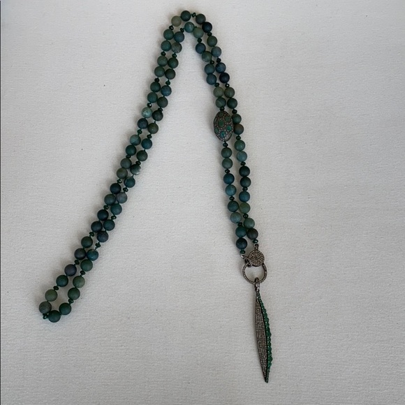 Monisha Melwani Emerald Green Beaded Necklace - Picture 3 of 4